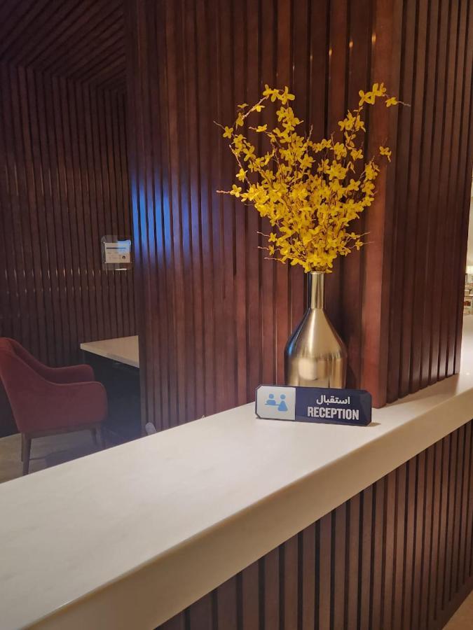 Kyriad Hotel 塞拉莱 外观 照片