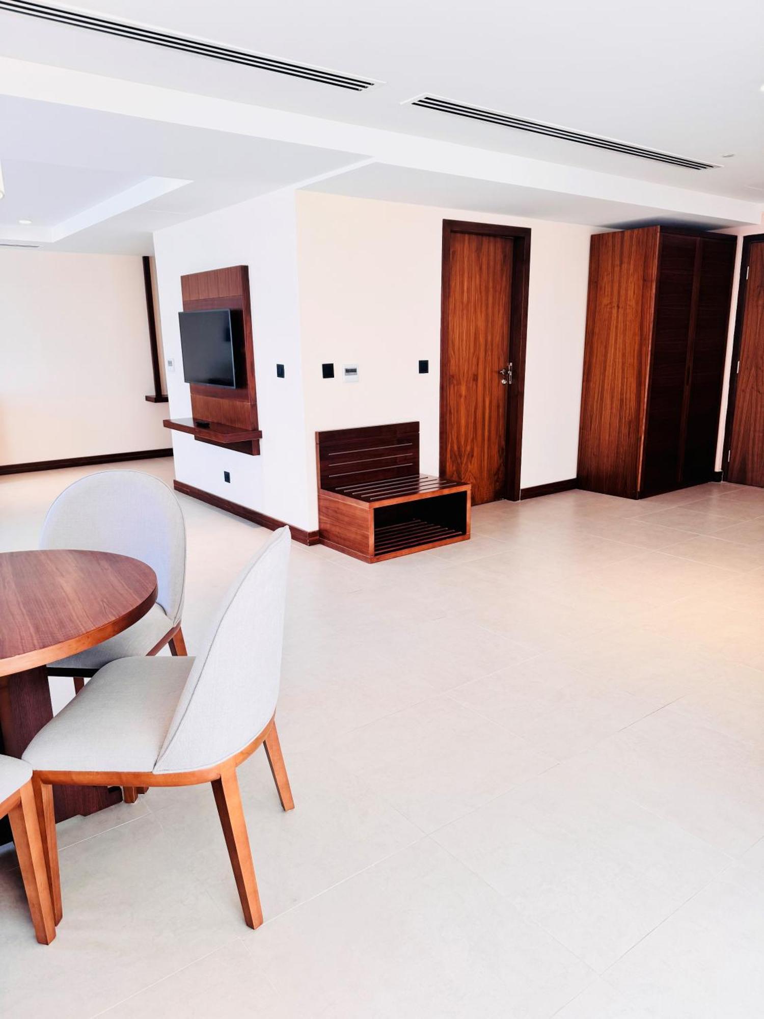 Kyriad Hotel 塞拉莱 外观 照片