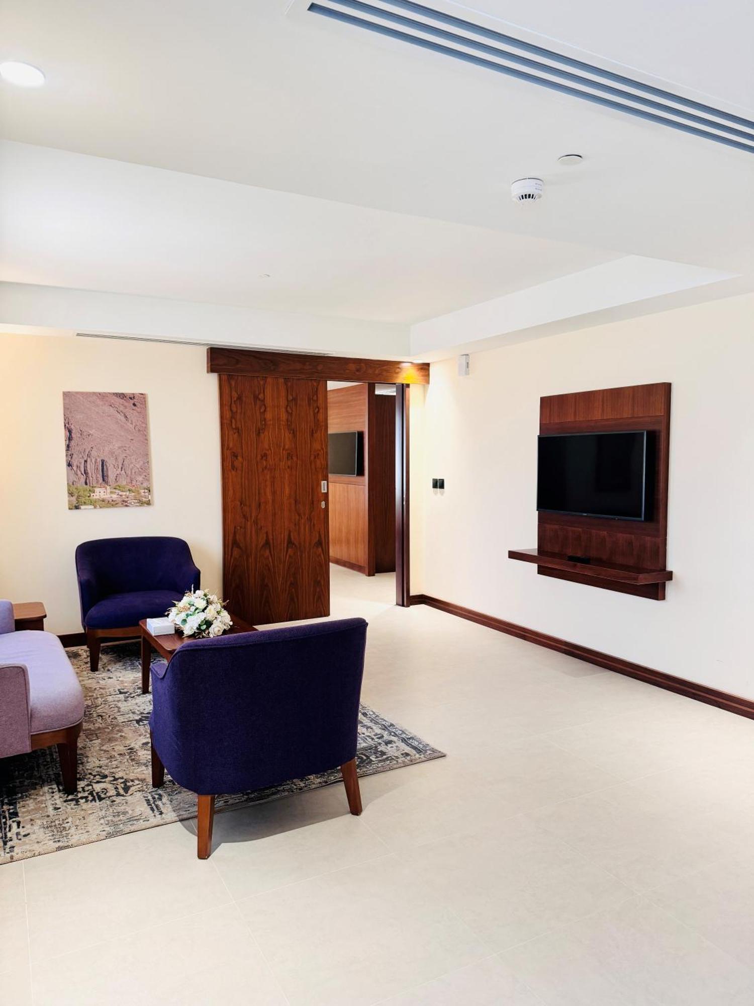Kyriad Hotel 塞拉莱 外观 照片