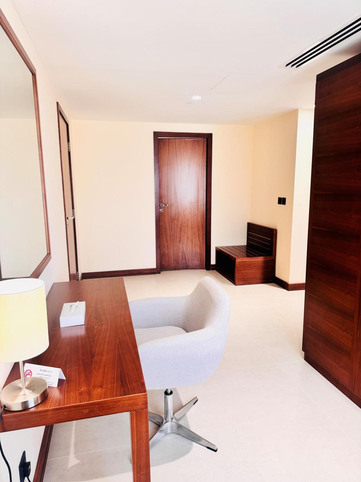 Kyriad Hotel 塞拉莱 外观 照片